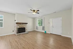 2014 Winchester Dr, Champaign, IL 61821 - Photo 8