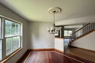 285 Shipland Dr, Crystal Lake, IL 60012 - Photo 4