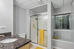 2207 Leverenz Rd, Naperville, IL 60564 - Photo 34