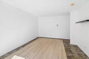 539 W Stratford Pl, Chicago, IL 60657 - Photo 6