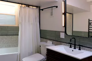 6618 N Lightfoot Ave, Chicago, IL 60646 - Photo 24