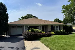 6618 N Lightfoot Ave, Chicago, IL 60646 - Photo 4