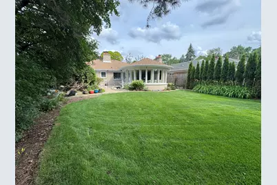 6618 N Lightfoot Avenue, Chicago, IL 60646 - Photo 8