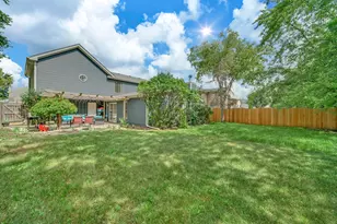 206 Albert Dr, Vernon Hills, IL 60061 - Photo 38