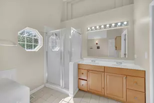 206 Albert Dr, Vernon Hills, IL 60061 - Photo 22