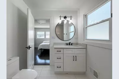 8820 N Elmore Street, Niles, IL 60714 - Photo 28