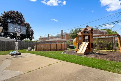 8820 N Elmore Street, Niles, IL 60714 - Photo 40