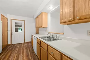 510 W Hitt St, Mount Morris, IL 61054 - Photo 12