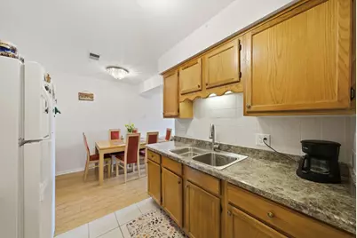 6135 W 94th Street #C8, Oak Lawn, IL 60453 - Photo 12