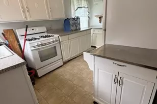 3S471 Pattermann Rd, Warrenville, IL 60555 - Photo 6