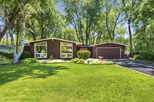 1305 Alicia Dr, Morris, IL 60450 - Photo 2