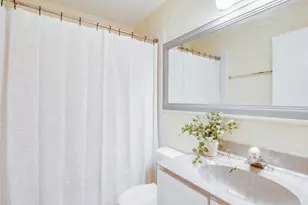 1313B S Rebecca Rd, Lombard, IL 60148 - Photo 10