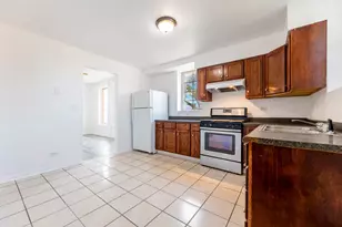 12758 Wood St, Blue Island, IL 60406 - Photo 6