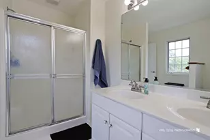 1277 Queen Ann Ln, Gurnee, IL 60031 - Photo 22