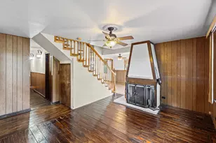 2205 Bluebird Ln, Rolling Meadows, IL 60008 - Photo 8