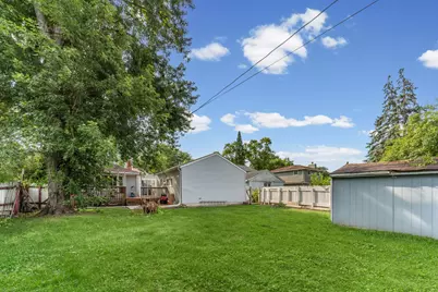 2205 Bluebird Lane, Rolling Meadows, IL 60008 - Photo 24