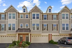 3563 Gabrielle Ln, Aurora, IL 60504 - Photo 2