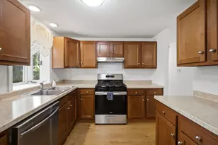 1624 W Weathersfield Way, Schaumburg, IL 60193 - Photo 16