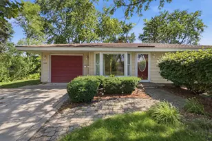 1624 W Weathersfield Way, Schaumburg, IL 60193 - Photo 6