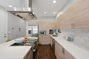 1349 N Leavitt St, Chicago, IL 60622 - Photo 4