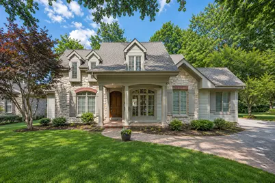130 S Madison Street, Hinsdale, IL 60521 - Photo 1