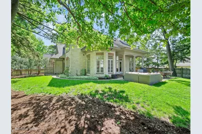 130 S Madison Street, Hinsdale, IL 60521 - Photo 34
