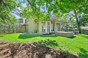 130 S Madison St, Hinsdale, IL 60521 - Photo 34