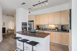 130 S Canal St, Chicago, IL 60606 - Photo 8