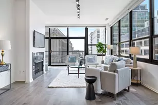 130 S Canal St, Chicago, IL 60606 - Photo 4