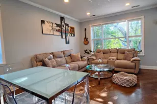 7223 N Oakley Ave, Chicago, IL 60645 - Photo 8