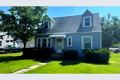 2201 N Hawthorne Avenue, Melrose Park, IL 60164 - Photo 1