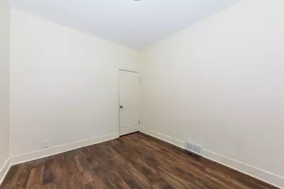56 W 76th Street, Chicago, IL 60620 - Photo 14