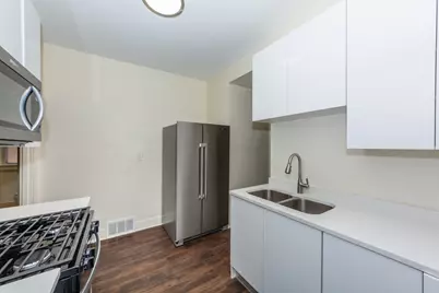 56 W 76th Street, Chicago, IL 60620 - Photo 10