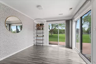 36 Constitution Ct, Vernon Hills, IL 60061 - Photo 6