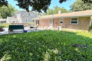 5023 W 81st St, Burbank, IL 60459 - Photo 18