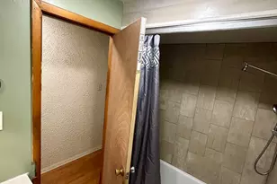 5023 W 81st St, Burbank, IL 60459 - Photo 12