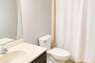 1462 Glen Ellyn Rd, Glendale Heights, IL 60139 - Photo 10