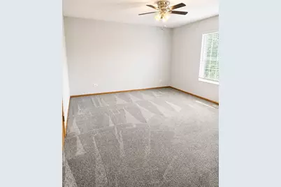 1462 Glen Ellyn Road, Glendale Heights, IL 60139 - Photo 14