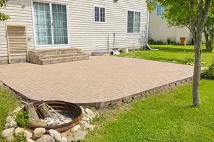 1462 Glen Ellyn Rd, Glendale Heights, IL 60139 - Photo 18