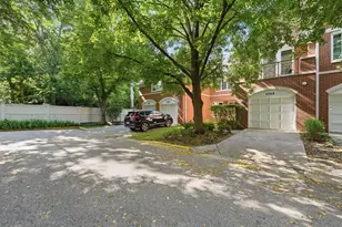 4268 W Harrington Ln, Chicago, IL 60646 - Photo 34