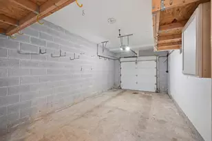 4268 W Harrington Ln, Chicago, IL 60646 - Photo 32