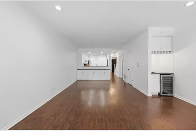 4268 W Harrington Lane, Chicago, IL 60646 - Photo 6
