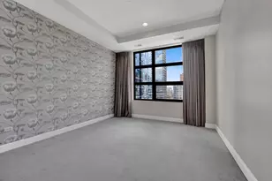 101 W Superior St, Chicago, IL 60654 - Photo 26