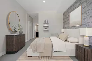 101 W Superior St, Chicago, IL 60654 - Photo 12