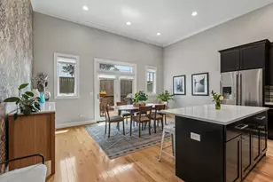 2813 S Grove St, Chicago, IL 60608 - Photo 4