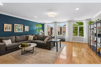 2813 S Grove Street, Chicago, IL 60608 - Photo 2
