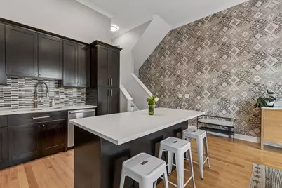 2813 S Grove Street, Chicago, IL 60608 - Photo 8