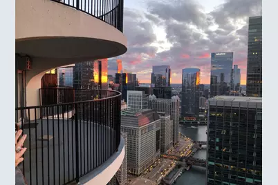 300 N State Street #5903, Chicago, IL 60654 - Photo 16