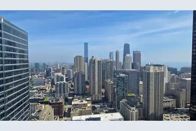 300 N State Street #5903, Chicago, IL 60654 - Photo 8