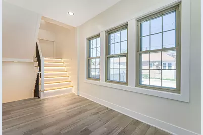 5218 W 55th Street, Chicago, IL 60638 - Photo 14